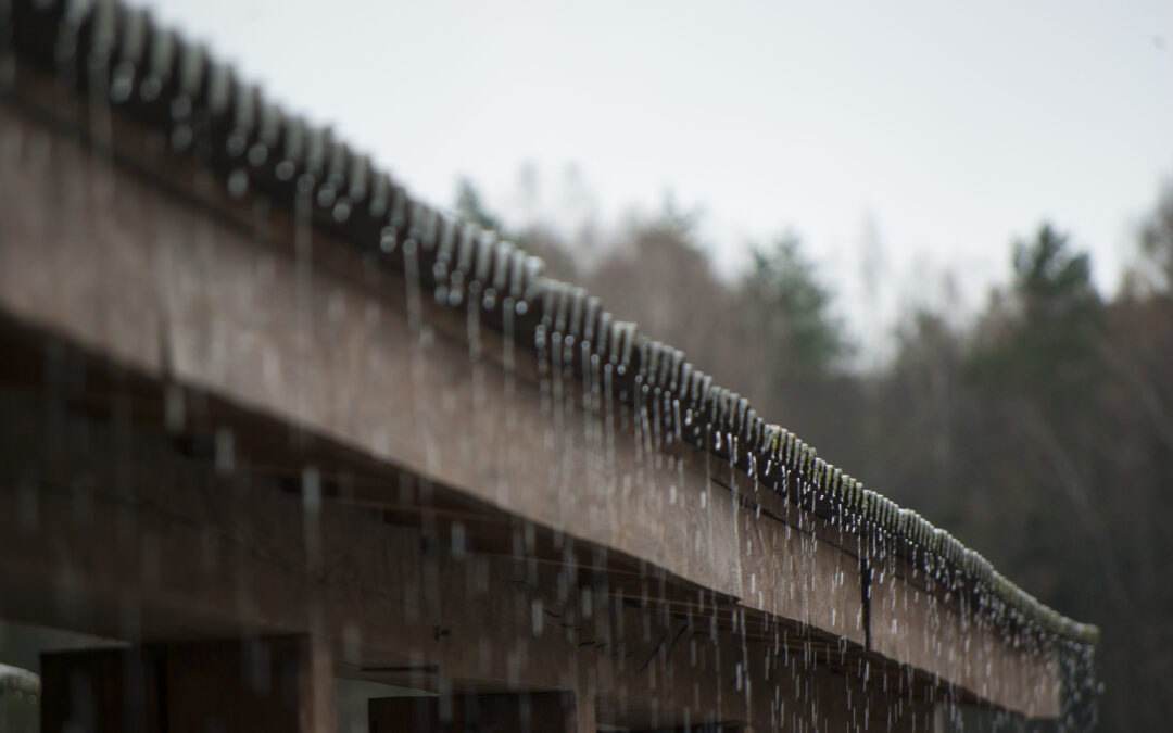 Sweet Home Residential Roofing: Winter Damage Signs to Look For